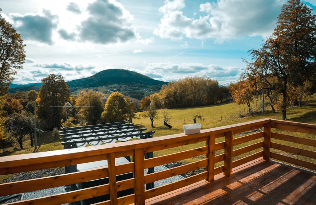 Zaćmienie Słońca 2026 ☀️ Zachód Beskidu Domek w sercu Beskidu z Jacuzzi na wyłączność  1