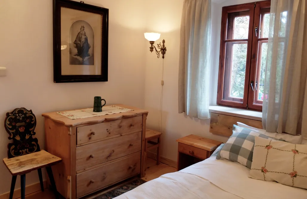 AlohaCamp Pokój 2 os. – Pokój za piecem 2