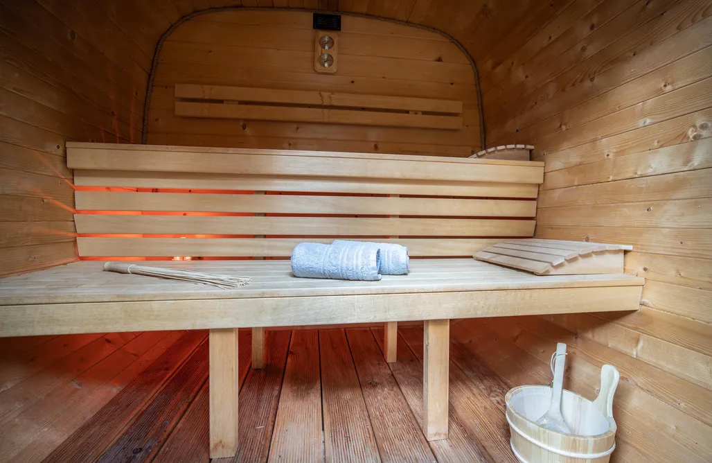 AlohaCamp accommodation Zegrze Lake Domek Cichy Las  1