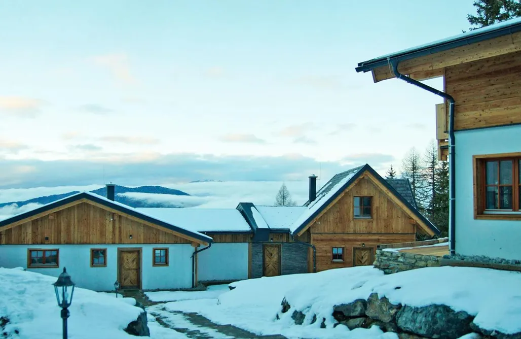 With Sauna Chalets Frauenalpe 1