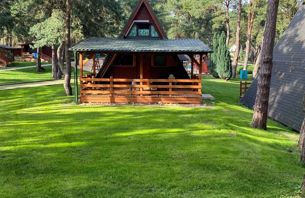 AlohaCamp accommodation Campus Karolina - kompleks domków wypoczynkowych 4