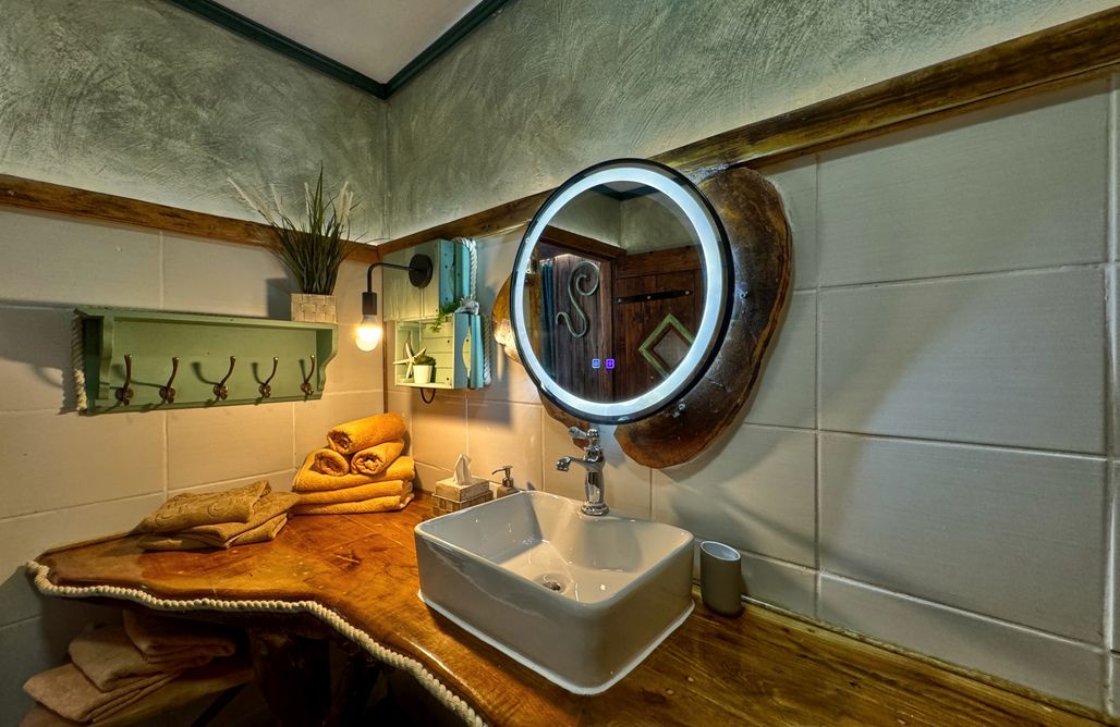 AlohaCamp The Wild 4