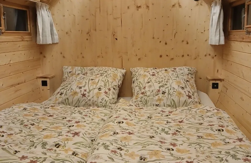 AlohaCamp Autarkes Mikro-Ferienhaus 2