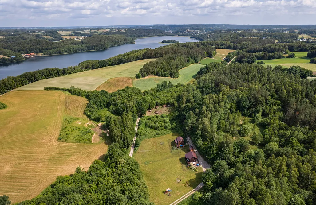 Domek Żuraw na Kaszubach z balią z jacuzzi  AlohaCamp