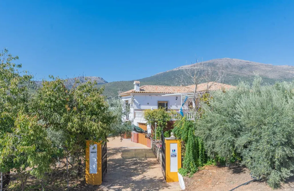 alojamientos AlohaCamp La Grana  3