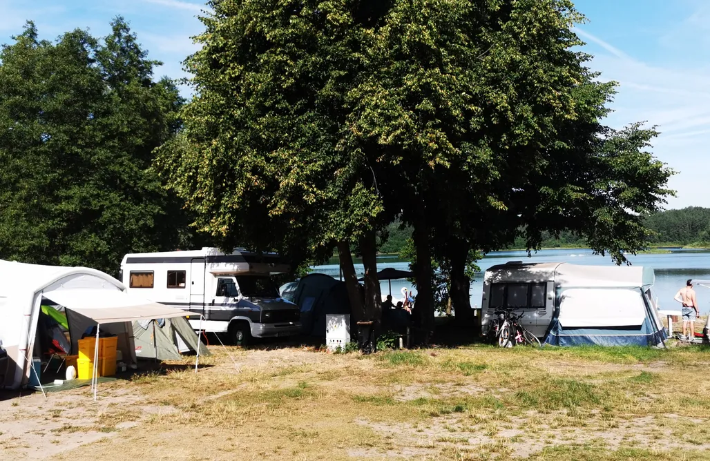 Pole namiotowe mazowieckie Miejsce kamperowe i namiotowe - Twoje Piaseczno - Mazury 3
