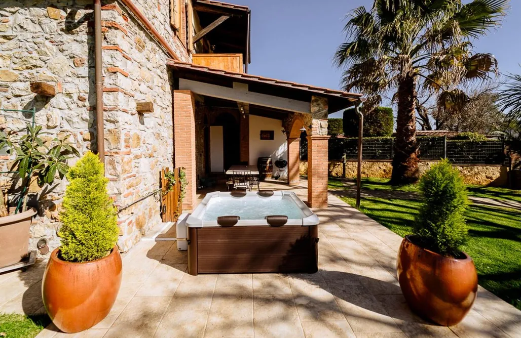 AlohaCamp accommodation Villa La Quercia - Garden&Relax 5