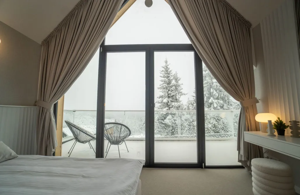 AlohaCamp Prestige White 3