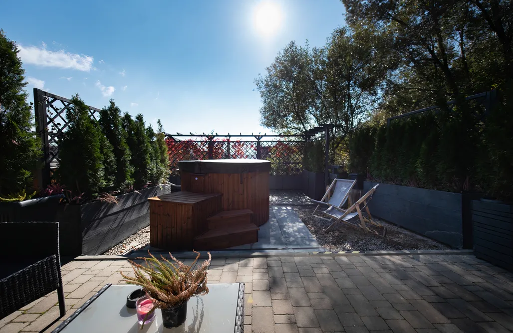 Apartament z Jacuzzi Kraków Górski domek Panorama i Relaks 3