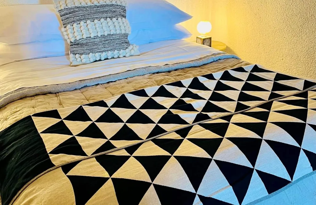 AlohaCamp LAS DUNAS Caves - Olivo: 2 bedroom cave house 2