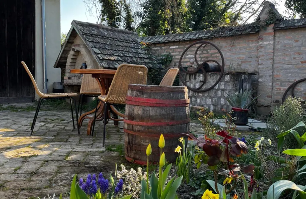 Tradicionalna Kuća Biljkinog oca AlohaCamp