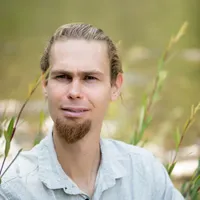 Jonathan hôte Le Moulin du Luech