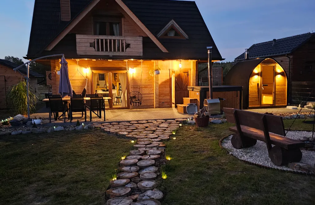 AlohaCamp accommodation Leśne Zacisze 1 | Domek sauną i balią w cenie  4