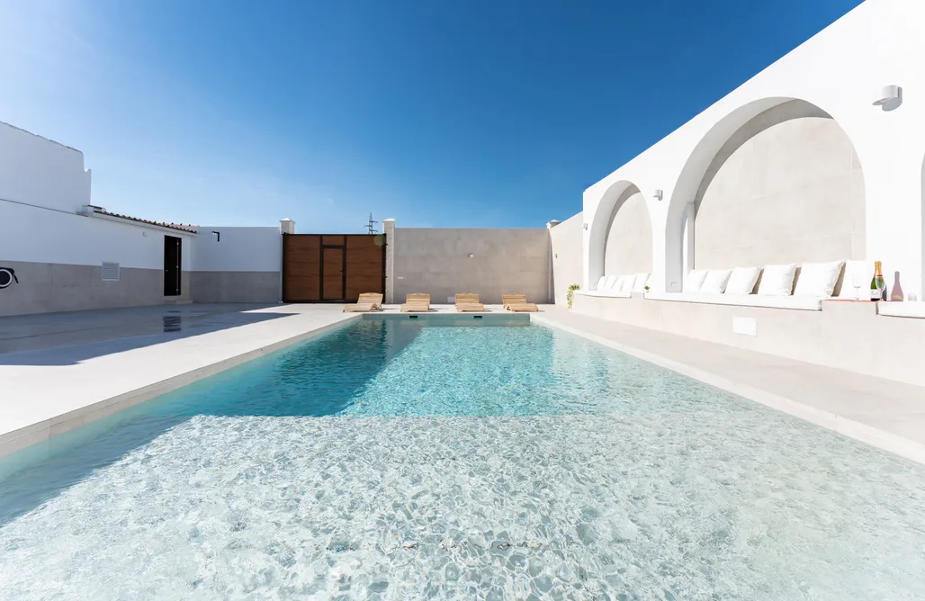 alojamientos AlohaCamp MalagaSuite Villa Nomada El Torcal 4