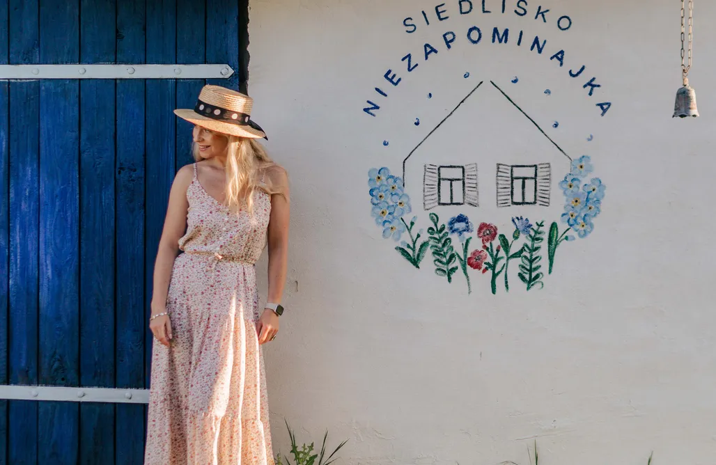 noclegi AlohaCamp Siedlisko Niezapominajka - domek z basenem i balią 1