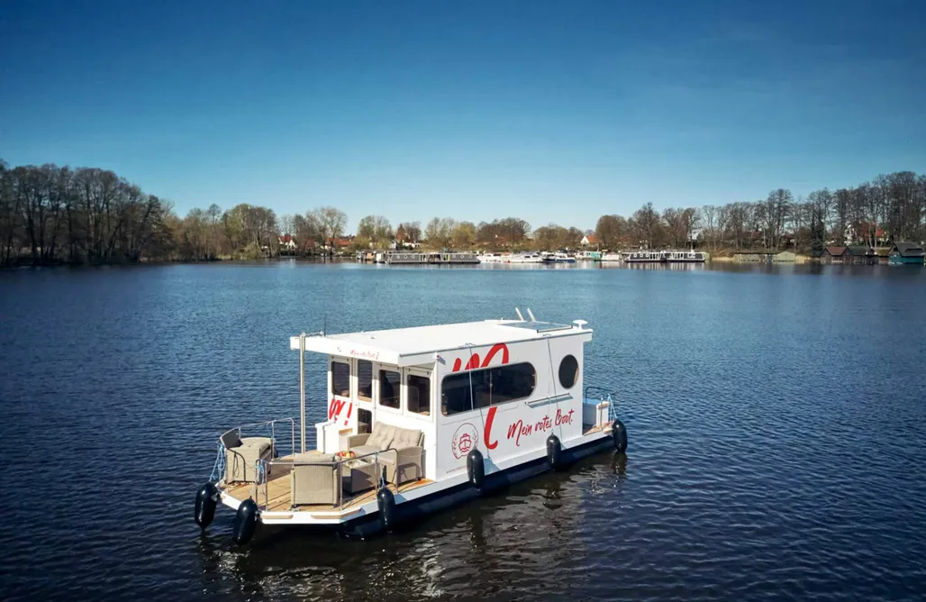 Urlaub mit Hund Mein rotes Boot.2 2