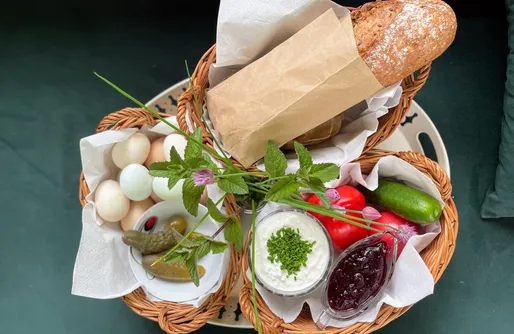 Zdjęcie obiektu Carthome - wyjątkowy dom na kołach w otoczeniu lasu