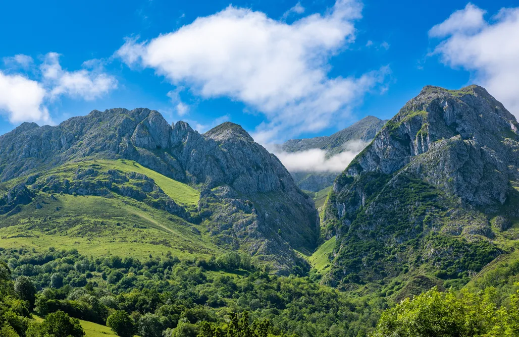 Alojamiento en Andrín Casa Fuego - Jascal Picos de Europa 1