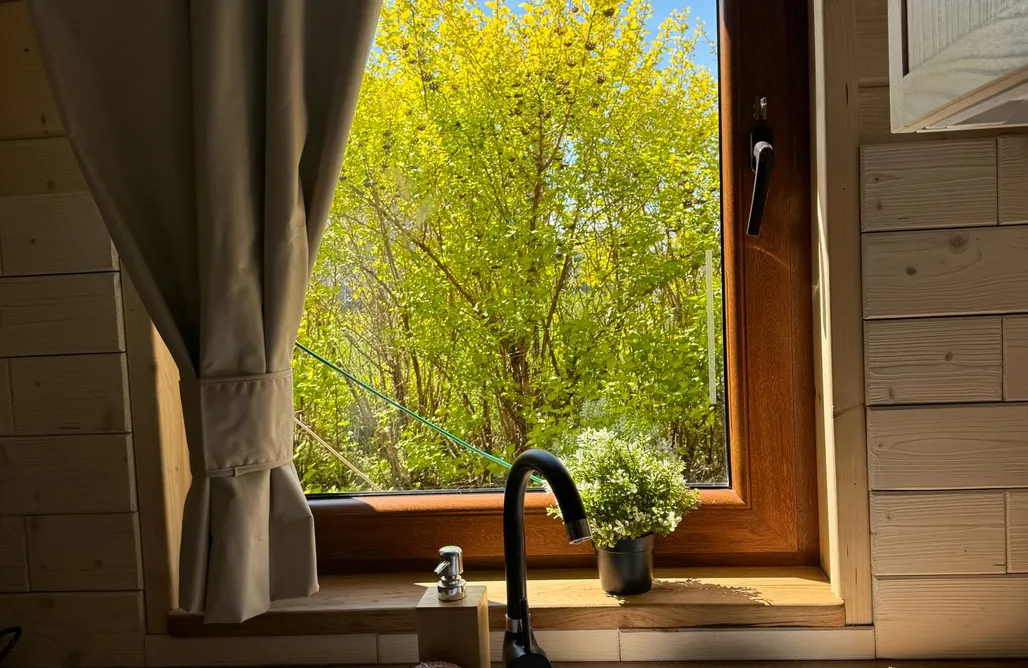 noclegi AlohaCamp Aura - uroczy drewniany domek na wsi 4