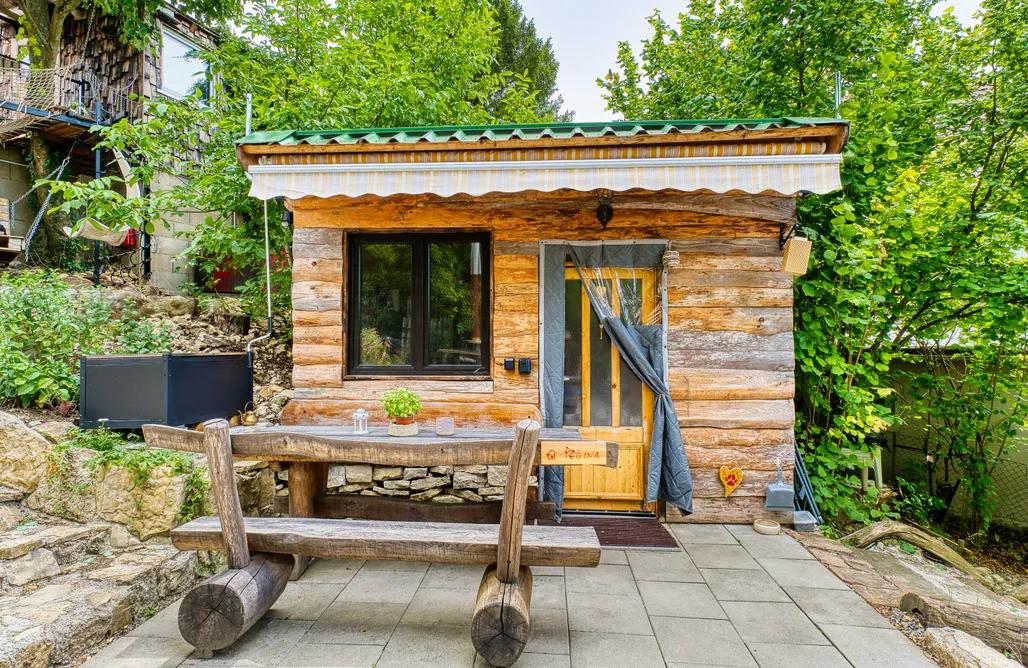 Ferienwohnung Allgäu mit Hund Henrys Cozy Tiny House-REGINA-mit Glamping Zelt 2