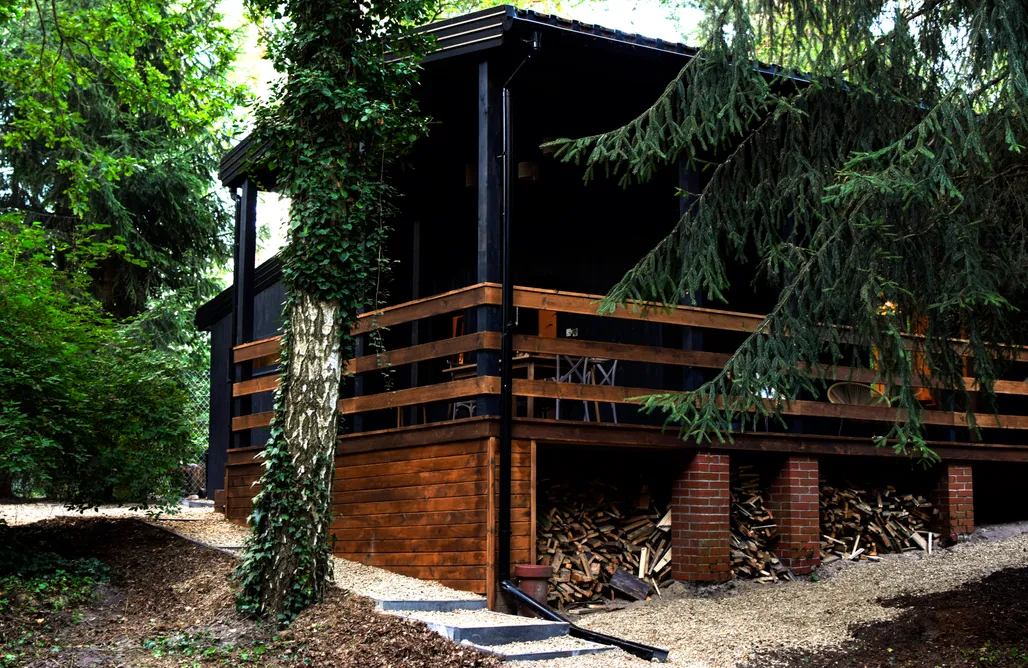 AlohaCamp Okno na Las 1