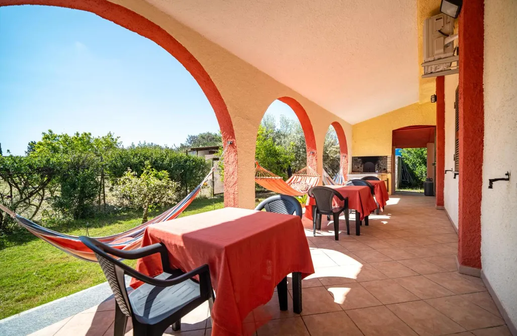 Resonance Experience - Tranquil Room Close to Beaches and Sacred Sites AlohaCamp