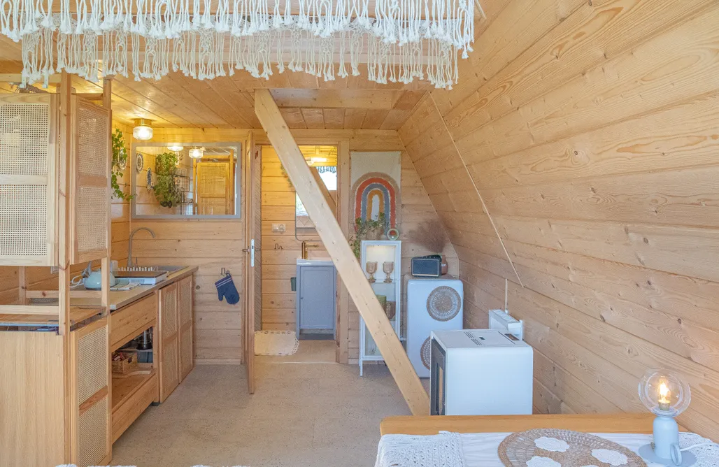 AlohaCamp Alemiło mini - tiny house z widokiem na góry  3
