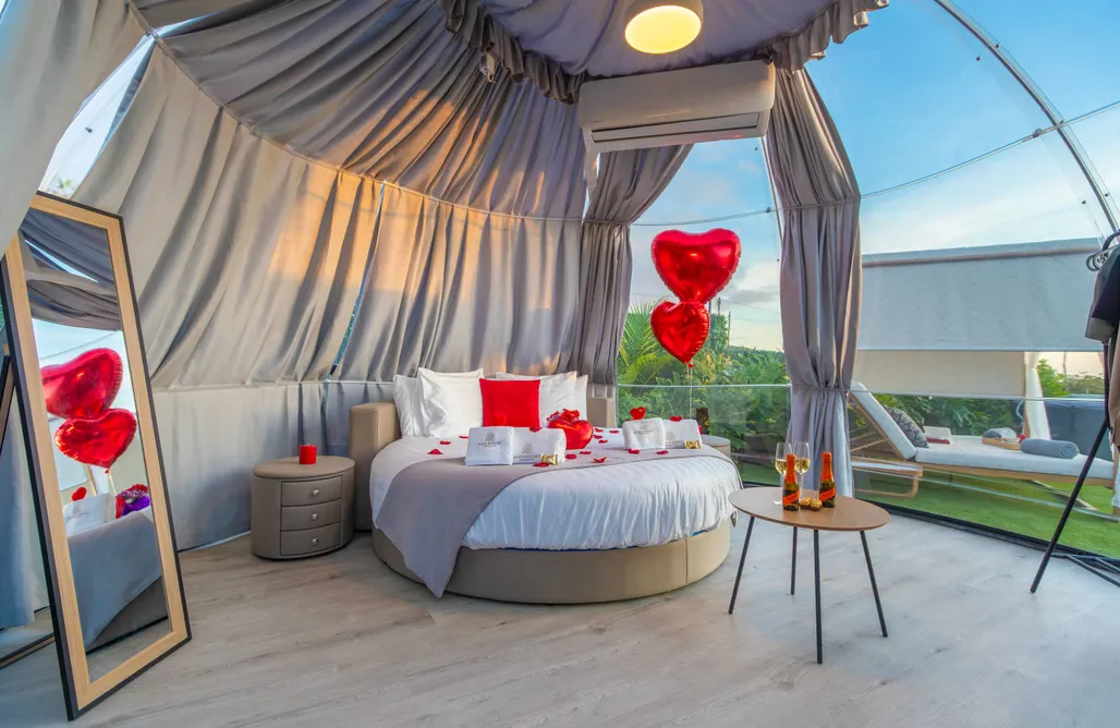 AlohaCamp Experiencia Suite Burbuja Marte y Jacuzzi Privado 2