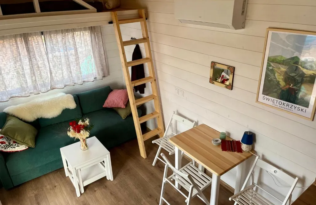 AlohaCamp Domek Poświst  3