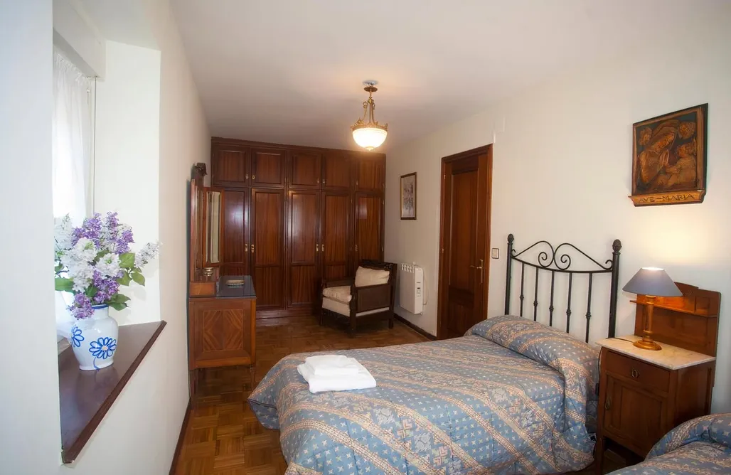 Alojamiento Arriondas Villa Mercedes 1