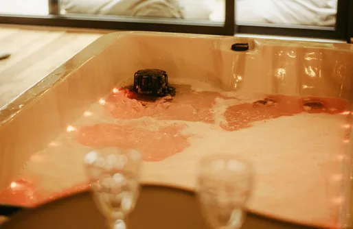 Zdjęcie obiektu Szumichatka - kominek, sauna, balia, jacuzzi, potok, las