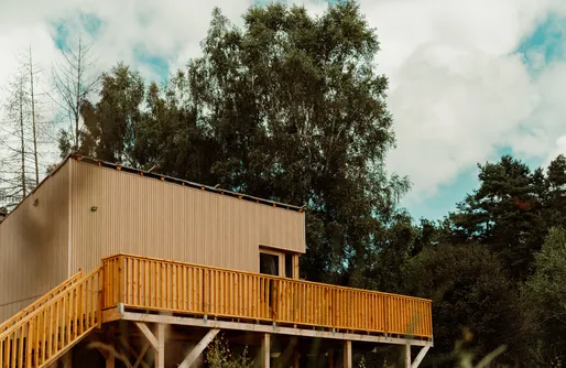 Zdjęcie obiektu Domki na drzewie - Kołobrzeg - Sauna - PolanaGlamp