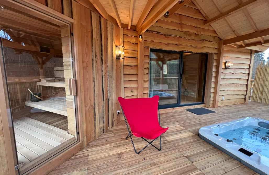 Nuit Insolite Pays De La Loire Cabanes Suspendues - SPA et Sauna privatifs 1