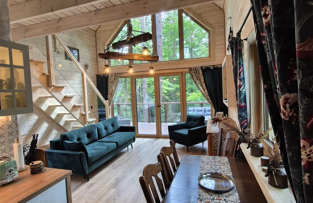 noclegi AlohaCamp Woodland House 2 4