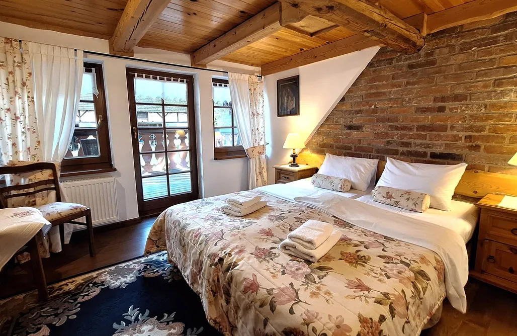 AlohaCamp Pokój z balkonem i łazienką nr 5  2