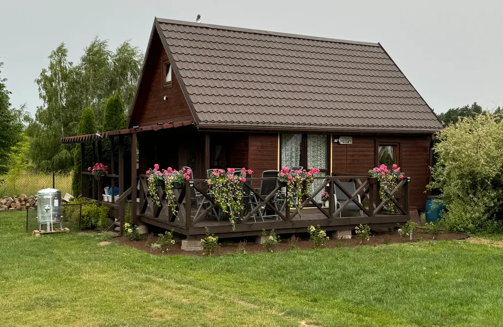 AlohaCamp Wichrowa chata 1