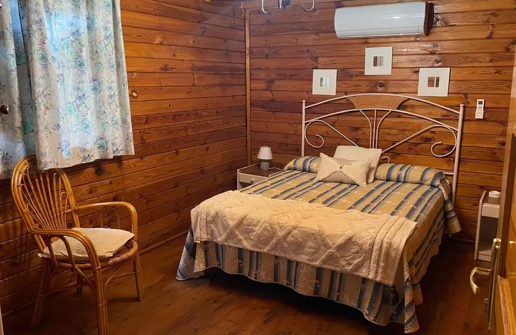 AlohaCamp Bungalow 4