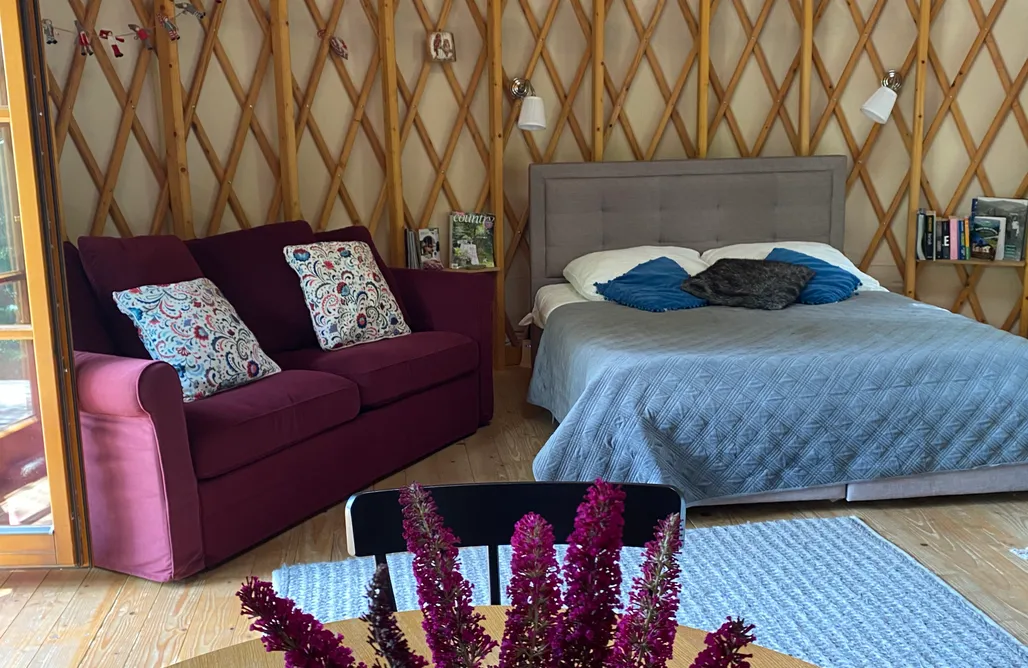 noclegi AlohaCamp Całoroczna Jurta w Beskidzie Niskim 4