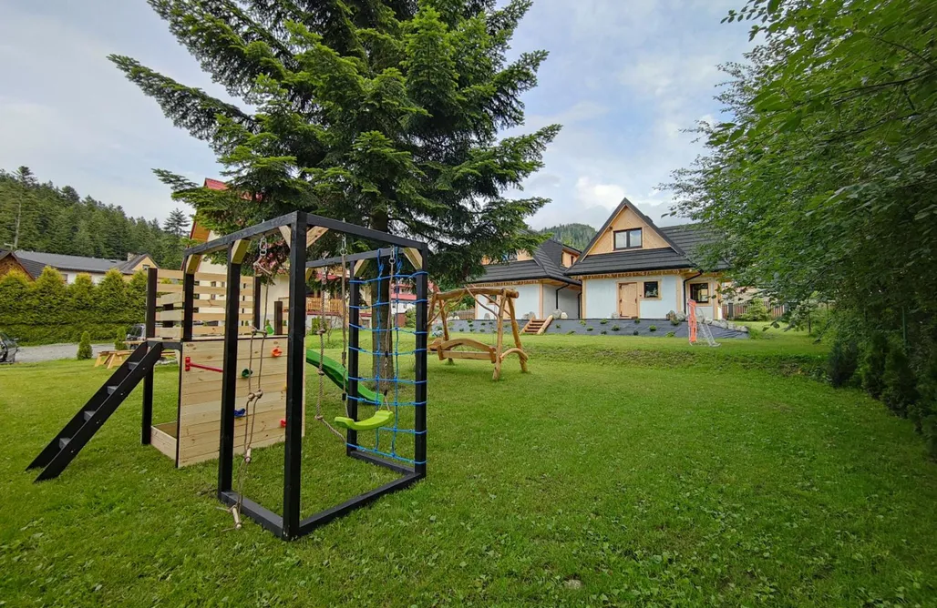 Ustroń Noclegi z Wyżywieniem M Domki Zakopane - komfortowe domki z kominkiem dla 8 osób 1