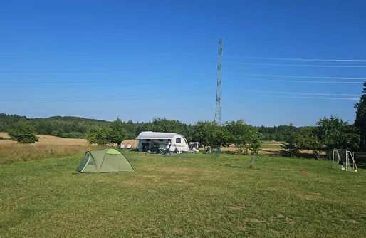 Zdjęcie obiektu Miejsce Kamperowe - Camping w sercu Kaszub