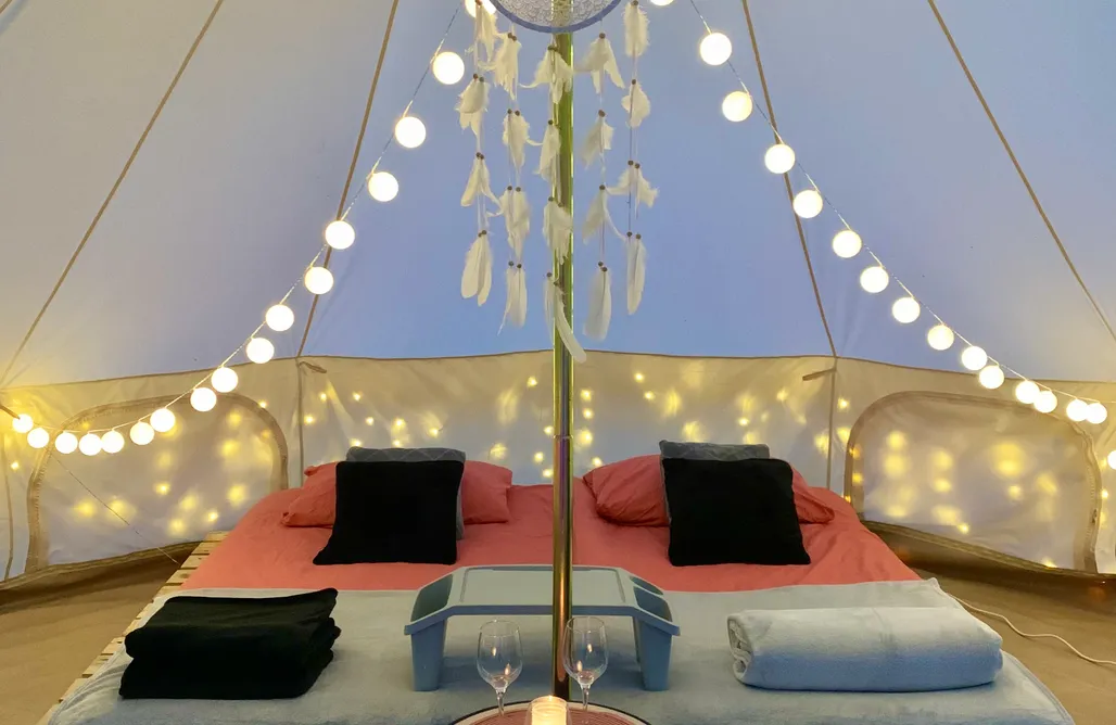 noclegi AlohaCamp Caravana Juliana Glamping Mazury 3