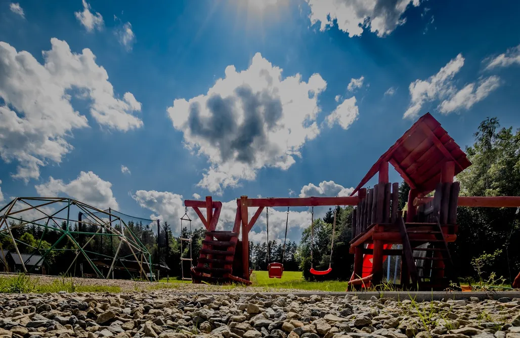 Krynica-Zdrój Tanie Noclegi z Wyżywieniem Polana Piorun - Domki całoroczne na wynajem w Beskidzie Niskim 1