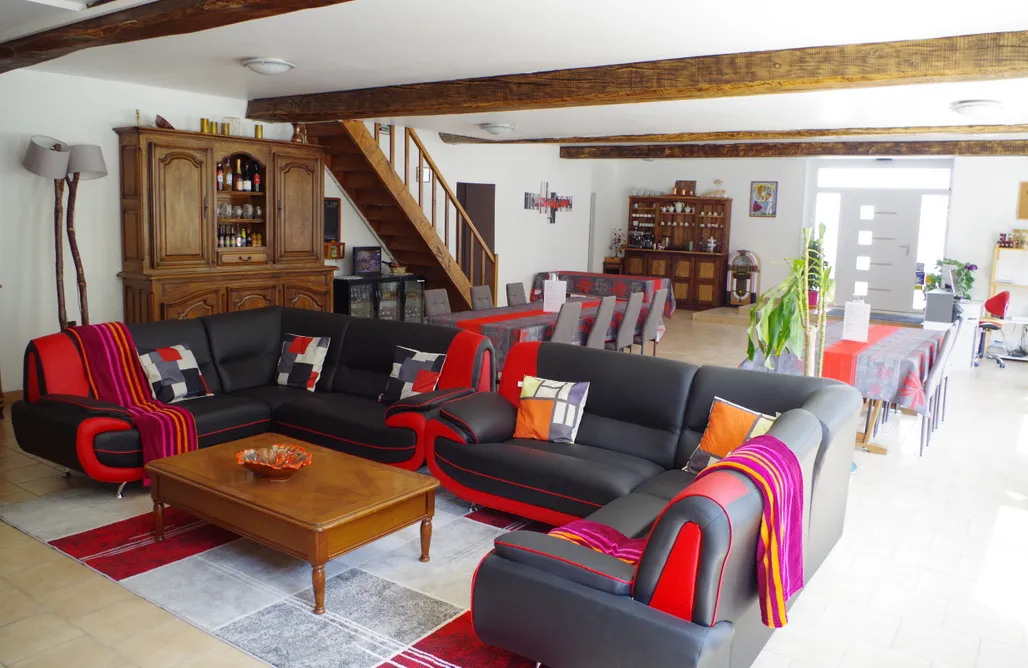 AlohaCamp Chambre vu piscine 3