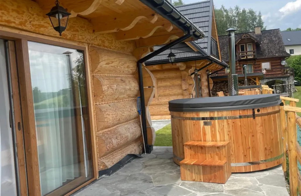 noclegi AlohaCamp Góralskie domki z Jacuzzi 5