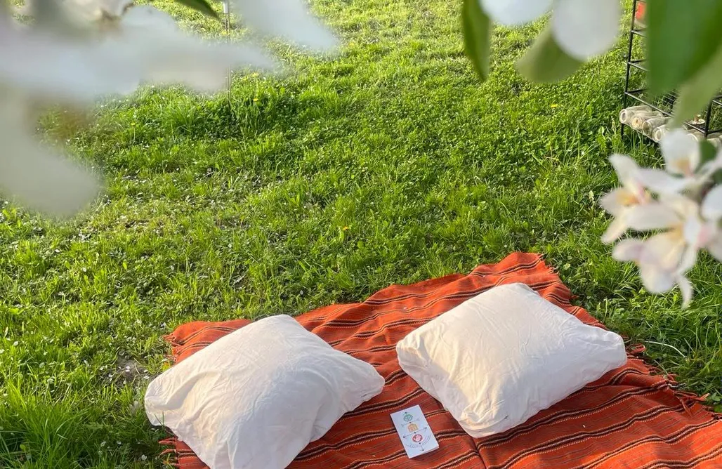 noclegi AlohaCamp EtnoWarmia - namiot tipi w wąwozie 5