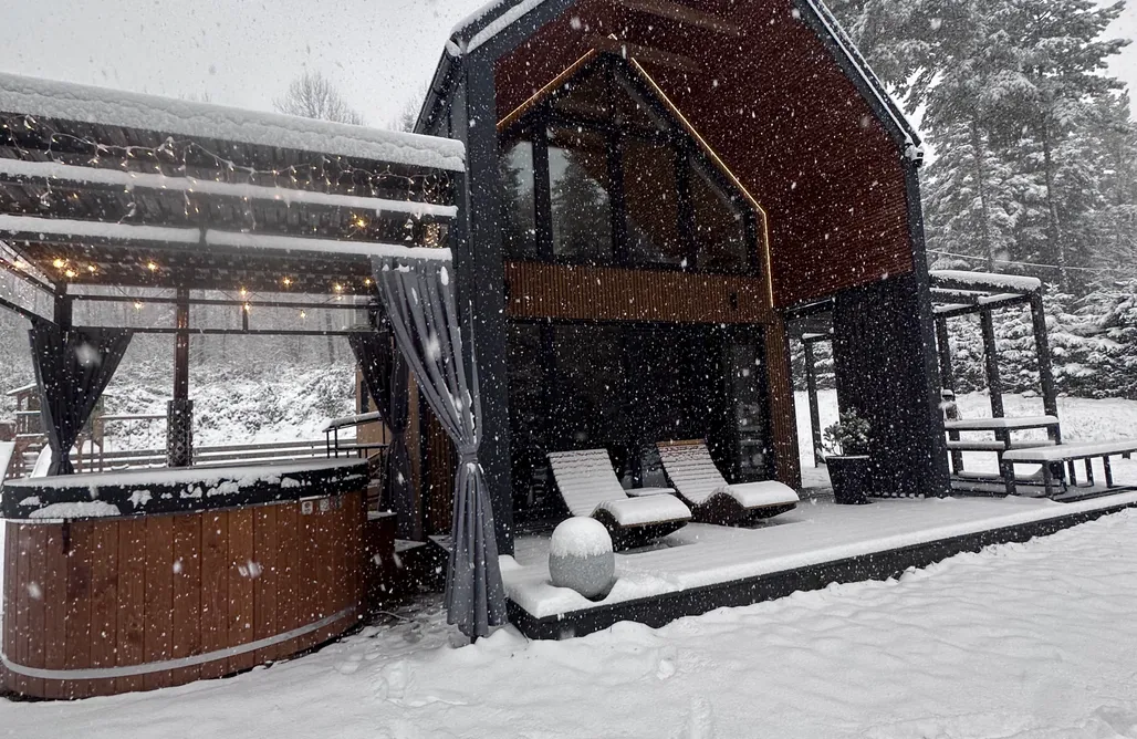 AlohaCamp accommodation Honey House Wierchy  1