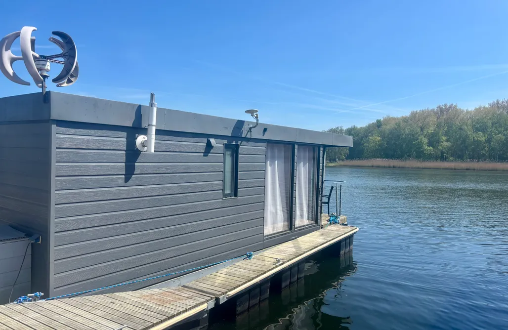 AlohaCamp Dom na wodzie Morgan 3 2