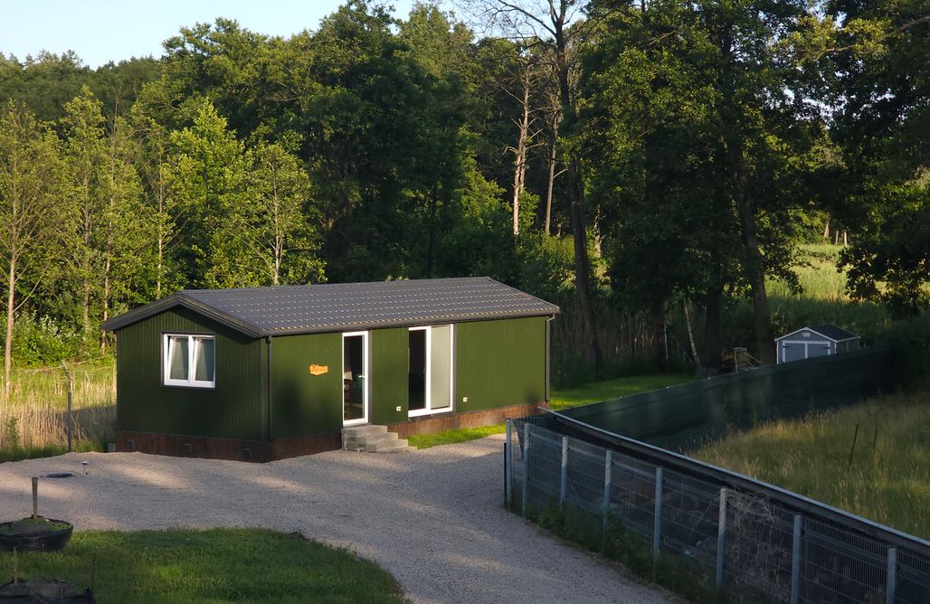 Hébergement AlohaCamp Oasis Jaskier chalet au bord du lac Kalwa en Mazurie 5