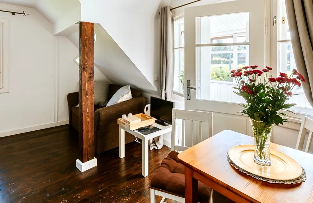 AlohaCamp Pokój z sofą (2+1) z werandą 3