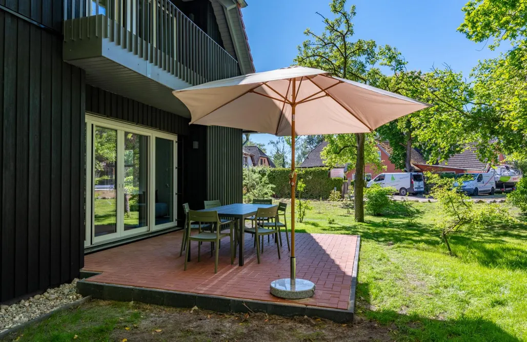 Unterkunft AlohaCamp Ankerbuk Schwarzes Haus 5